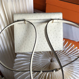  tote bag close-up of hardware and finish