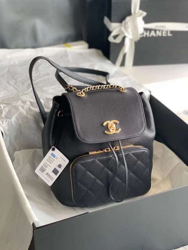 Side profile of statement refined women's handbag – women's statement bag