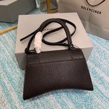 Zivas Charm Everyday Sophistication Statement Handbag (Contemporary Shape Language) – Detail View