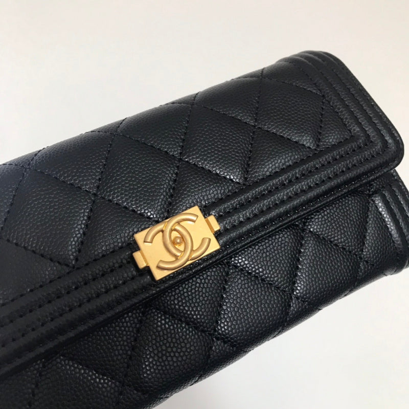 Zivas Charm Refined Everyday Style Everyday Handbag (Thoughtfully Structured Design) – Close-Up Detail