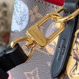 Handle and strap detail of modern classic women's handbag – women's luxury handbag