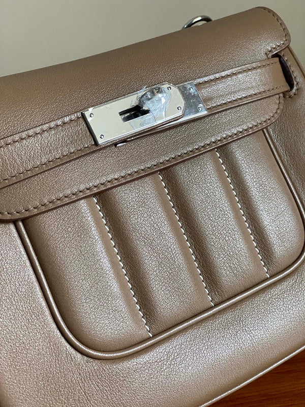 Statement bag women's premium everyday handbag