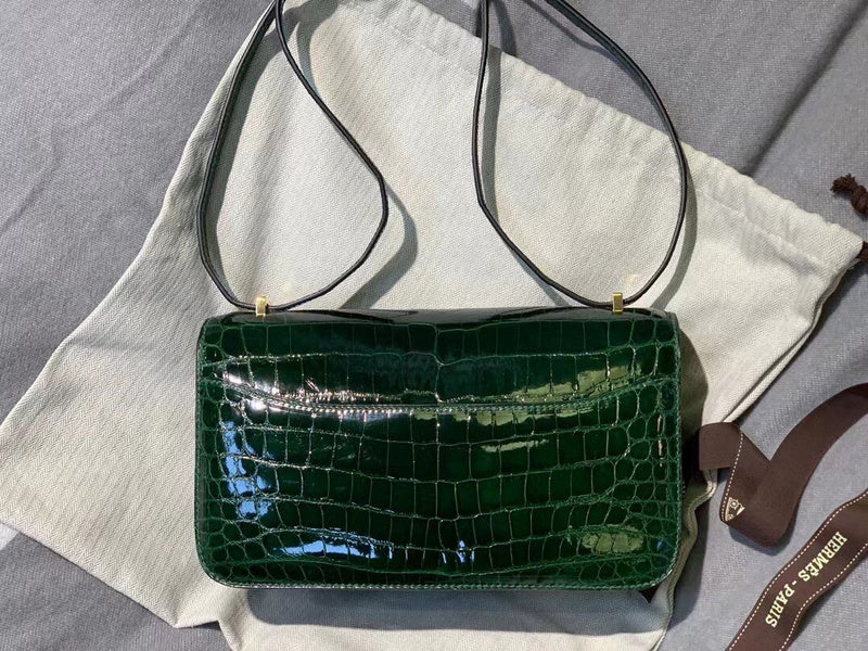 Sophisticated bag women's premium everyday handbag