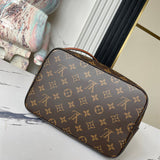  Tailored satchel front view 13