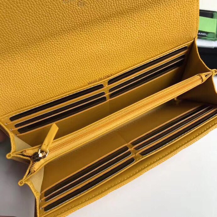 Zivas Charm Effortless Elegance Everyday Handbag (Timeless Wardrobe Addition) – Interior View