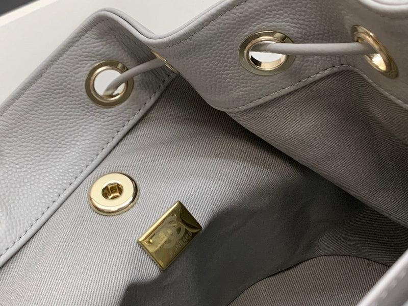  women's handbag, mid design, view 5