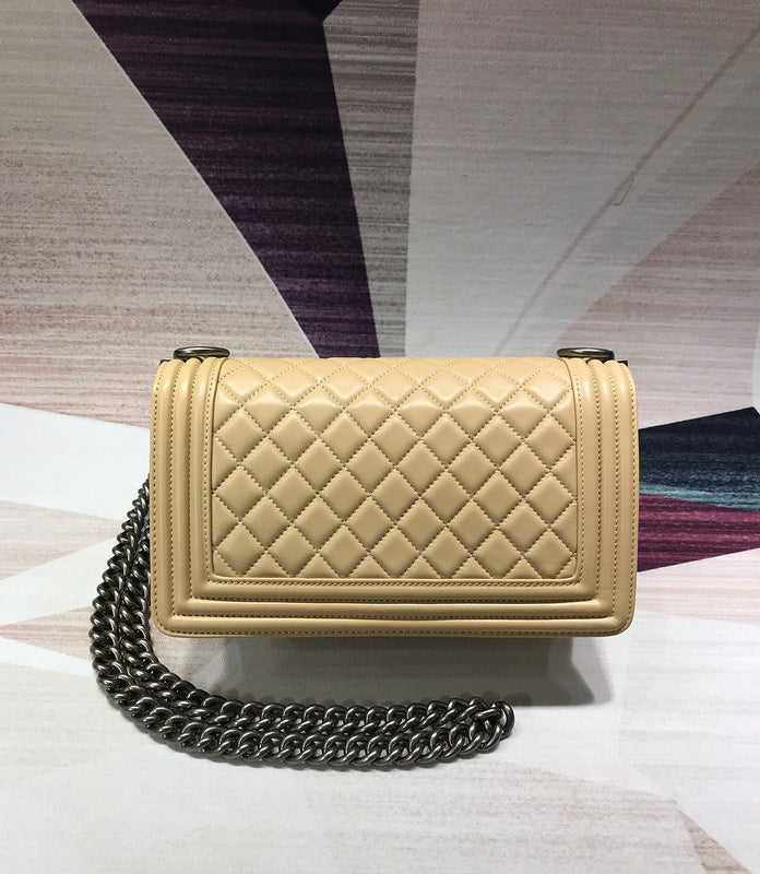  handbag, mid everyday style, image 6