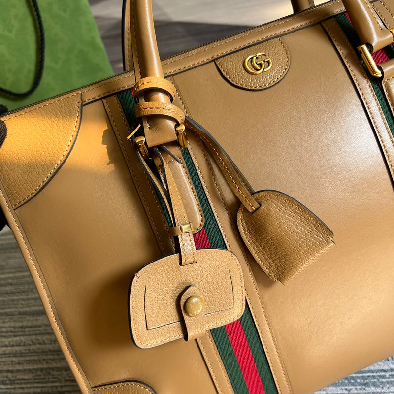 Minimalist handbag styled for everyday wear