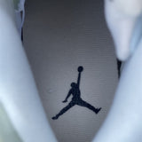 Nike Men's & Women's Luxury Low-Top Trainers — Style 249 angle view
