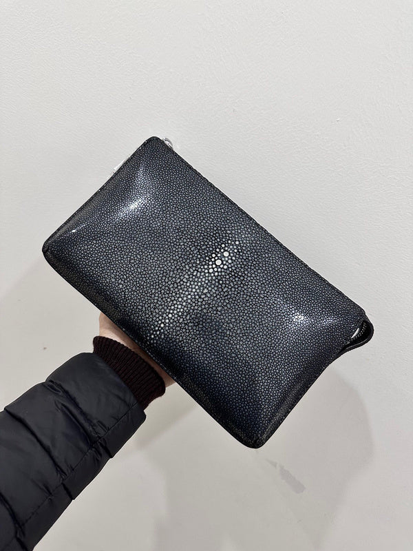 Everyday-Ready bag shown from front angle