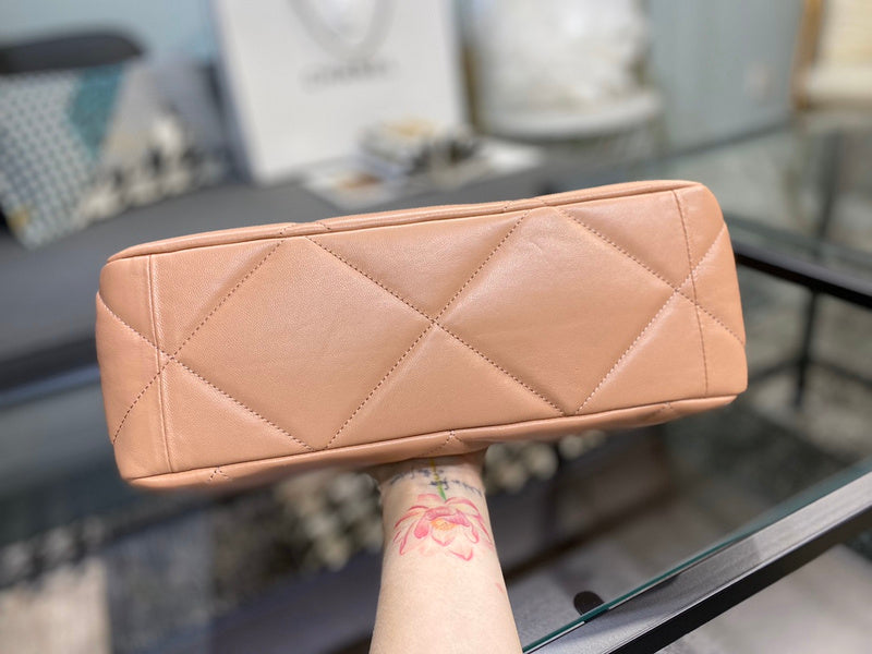 Zivas Charm Streamlined Design Designer Handbag (Structured Everyday Essential) – Detail View