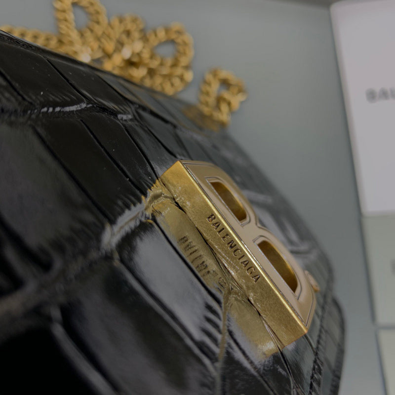 Contemporary Vegan Leather Handbag - Chic Everyday Appeal | Women's Premium Handbag #473 - interior view (image 6) of designer-inspired handbag