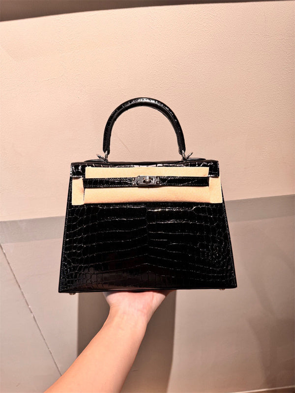 Interior view of poised premium bag