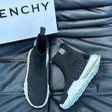 Givenchy shoes Style 177 - sole and craftsmanship detail