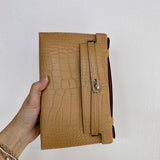  elegant carryall bag detail view showing craftsmanship 8