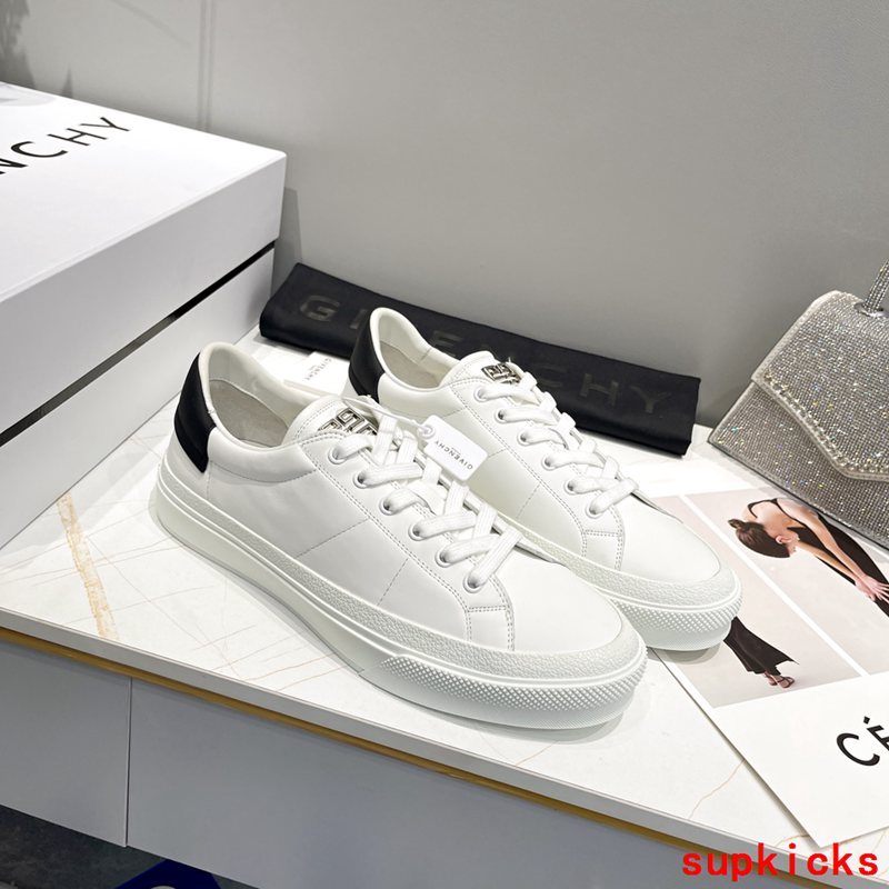 Givenchy shoes Style 108 - packaging and accessories