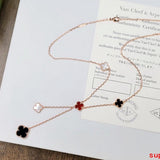 Full view of Van Cleef & Arpels unisex jewelry piece