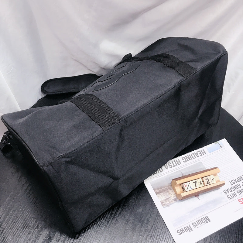 Zivas Charm Timeless Appeal Designer Handbag (Premium Everyday Carry) – Lifestyle Shot