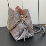  structured bag interior and compartment view