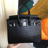 satchel close-up of hardware and finish 11