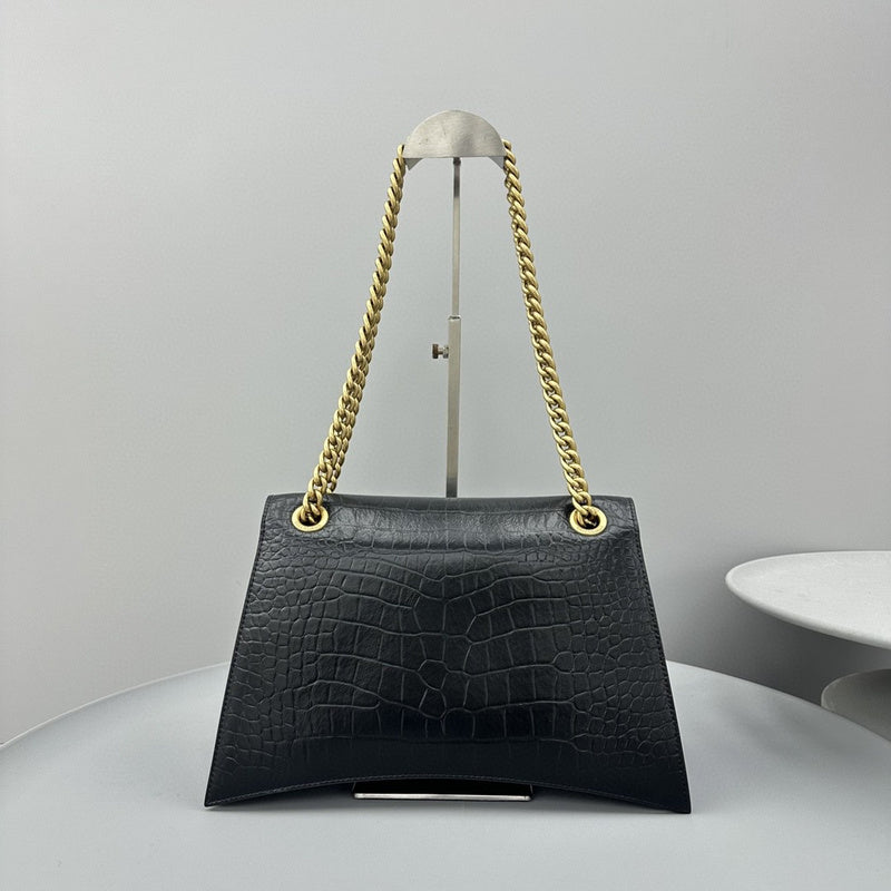 Zivas Charm Effortless Elegance Fashion Handbag (Polished Everyday Piece) – Full Silhouette