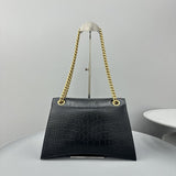 Zivas Charm Effortless Elegance Fashion Handbag (Polished Everyday Piece) – Full Silhouette