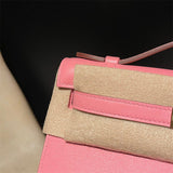  shopper bag close-up of hardware and finish