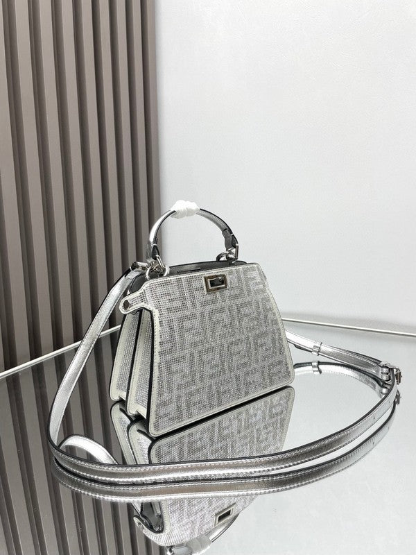 Ziva's Charm handbag – lifestyle view (20cm*11cm*15cm)