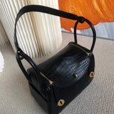  shopper bag interior and compartment view