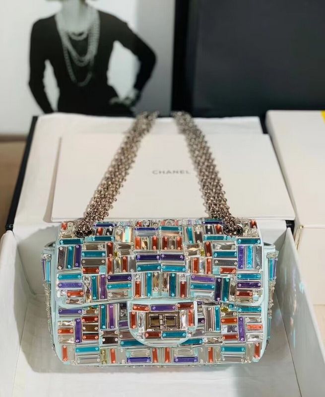  mid purse view 2