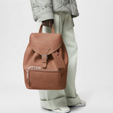  Graceful tote bag front view 19