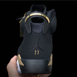 Nike Men's & Women's Premium Designer Sneakers — Style 010 angle view
