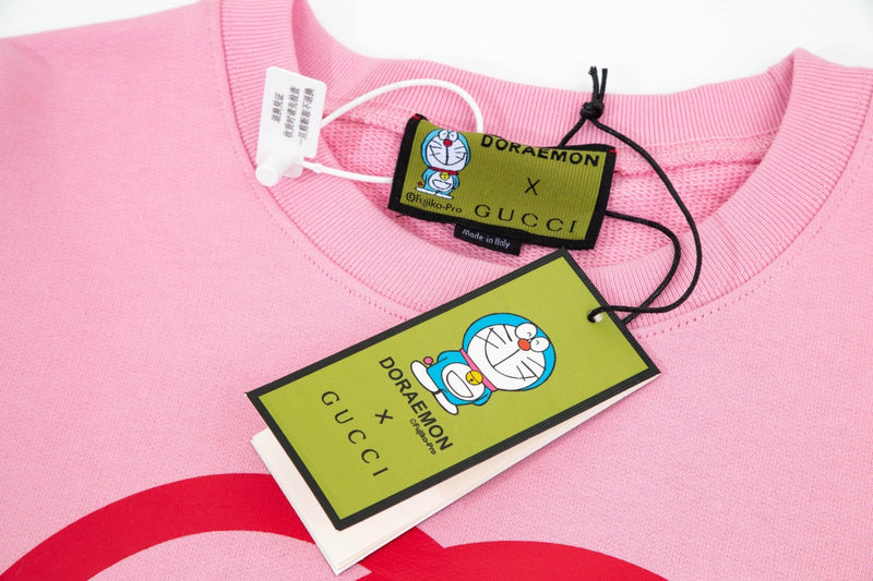 Full styled look of Gucci luxury clothing with everyday silhouette