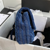 Zivas Charm Modern Minimalist Look Fashion Handbag (Refined Practical Design) – Detail View