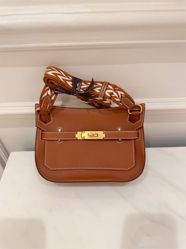  Classic satchel carried on shoulder 16