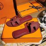Hermes sandals Style 092 - back heel detail