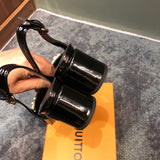 Side profile view of Louis Vuitton luxury piece style No.076