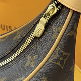  Sleek tote bag front view 7