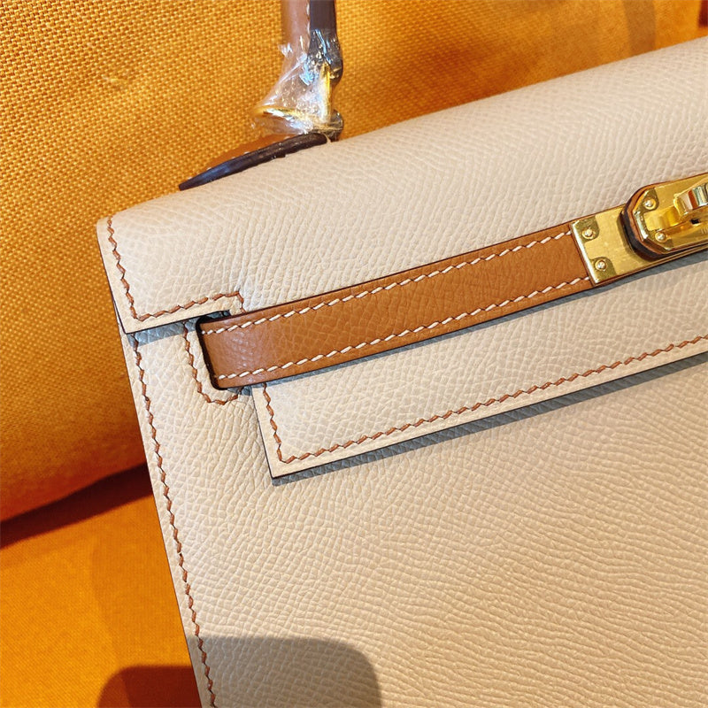  crossbody bag close-up of hardware and finish