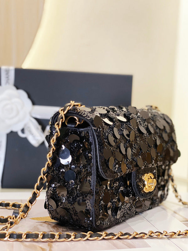  mid purse view 3
