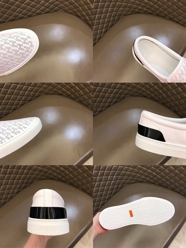 Hermès Grey Ankle Strap Heels - Toe Detail View