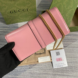 Front view of classic elevated women's handbag – women's everyday handbag