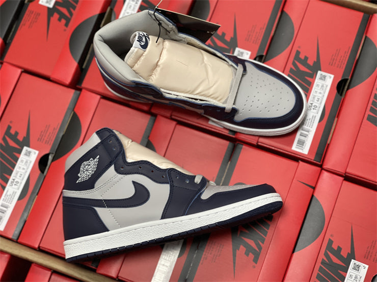 Nike Men's & Women's Signature Luxury Sneakers — Style 216 back view