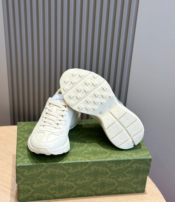 Gucci fresh white-and-black luxury sneakers view 10 streetwear statement look