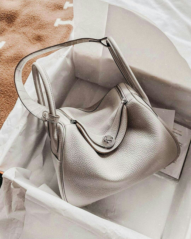  Elegant handbag front view 7