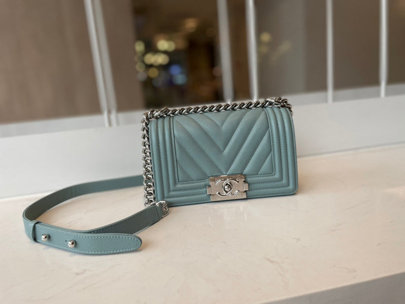  versatile purse view 3