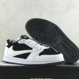 Nike Casual sneakers in all-black cushioned comfort fit front view