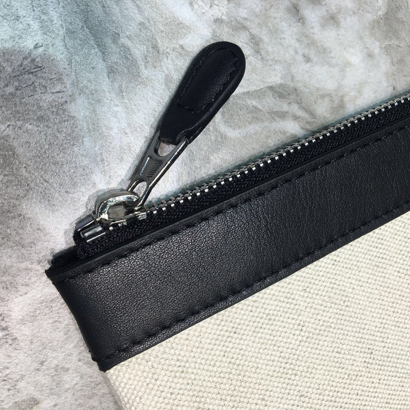 Classic Premium PU Leather Handbag - Premium Craftsmanship Detailing | Women's Luxury Handbag #1037 - texture close-up (image 9) of designer-inspired handbag