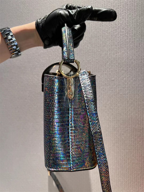  Minimalist top-handle bag front view 19