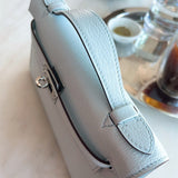  classic carryall bag detail view showing craftsmanship